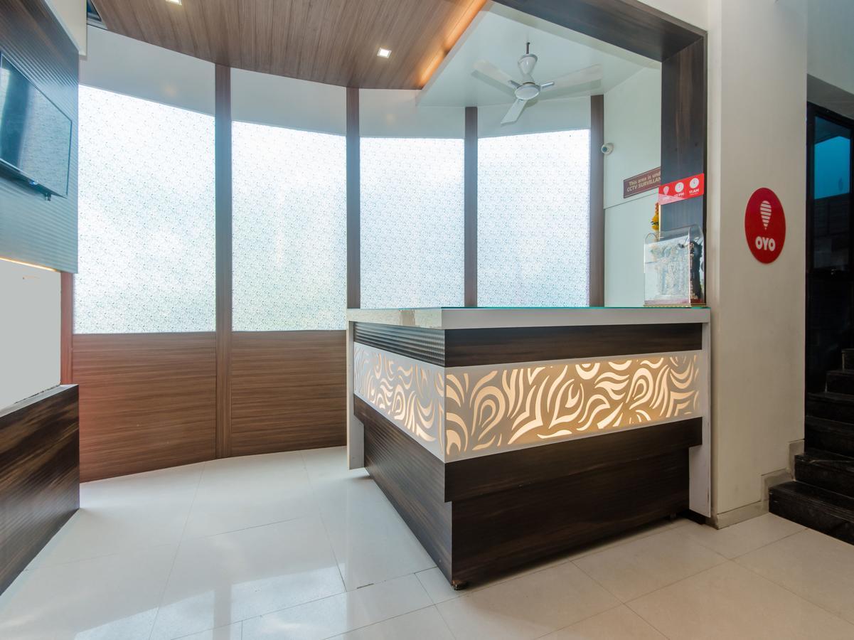 Hotel Sai Comforts Bapane Zewnętrze zdjęcie