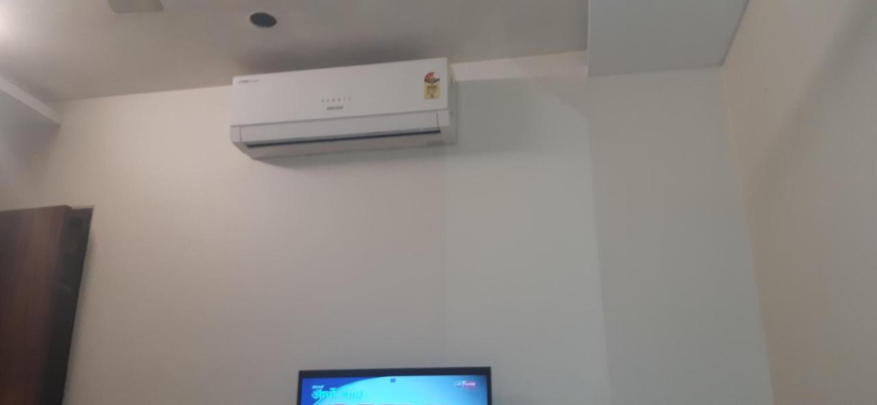 Hotel Sai Comforts Bapane Zewnętrze zdjęcie